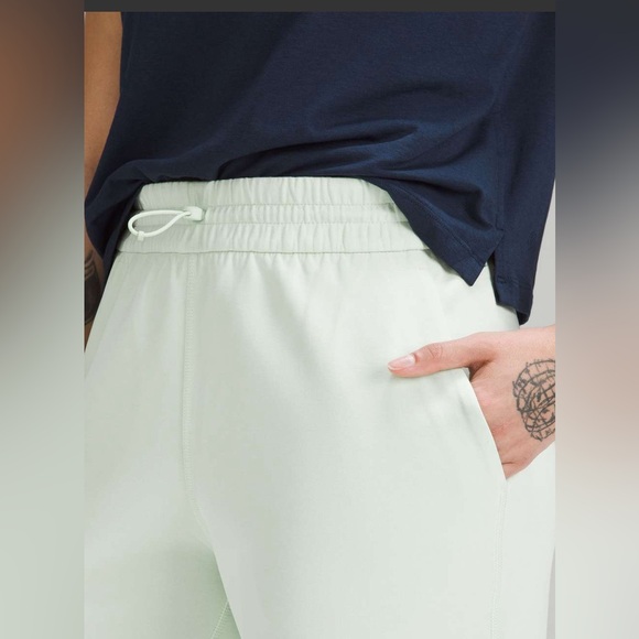 NWOT Lululemon Softstreme High-Rise Pant *Full Length Kohlrabi Green - Picture 3 of 6